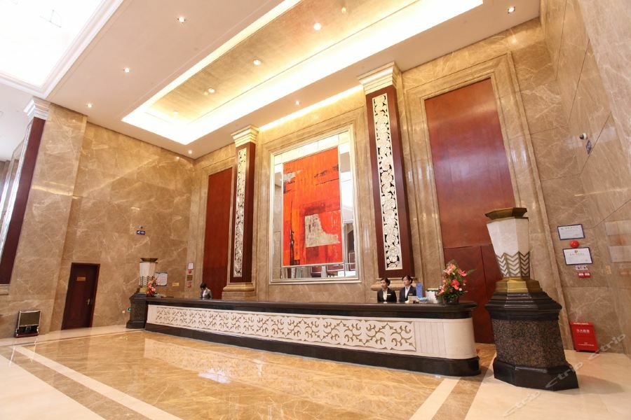 ฝอซาน กรีนเลค ฮอตสปริง โฮเต็ล Hotel ภายนอก รูปภาพ