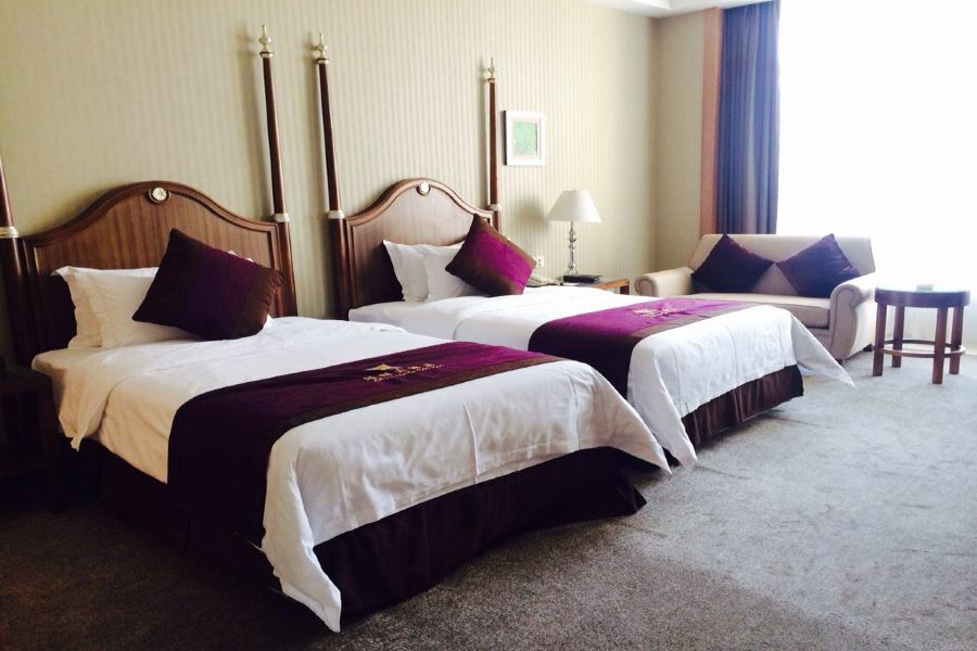 ฝอซาน กรีนเลค ฮอตสปริง โฮเต็ล Hotel ภายนอก รูปภาพ